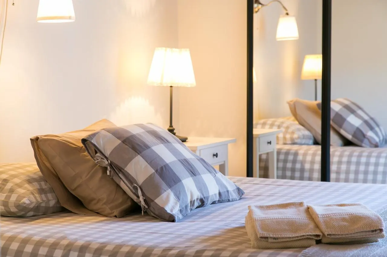 Down Chiado Easy Apart Lisbon Apartment