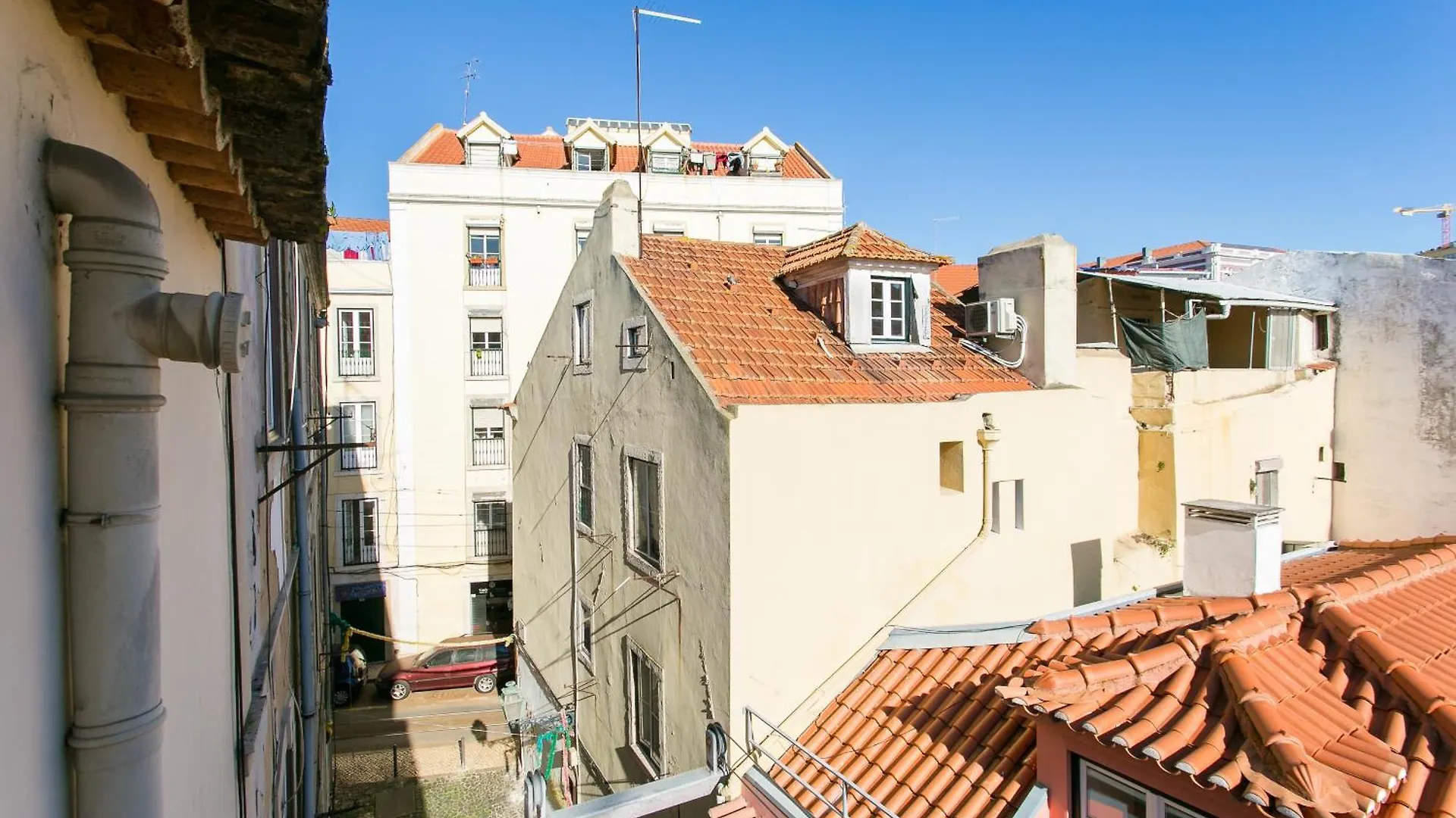 Apartment Down Chiado Easy Apart Lisbon
