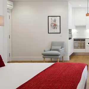 Serviced - Bairro Alto Appartement