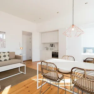 Chiado Cozy - By Lu Holidays Apartment